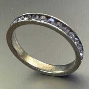 Size 9 Marked ATI TAI WAN, Silver Tone Purple Stone Channel Ring